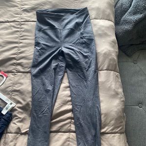 Lulu lemon leggings